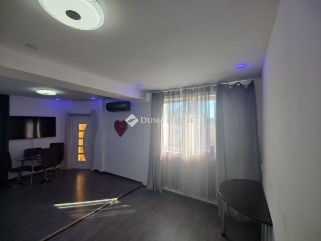 Eladó téglalakás, Üllőn 24.9 M Ft, 1 szobás