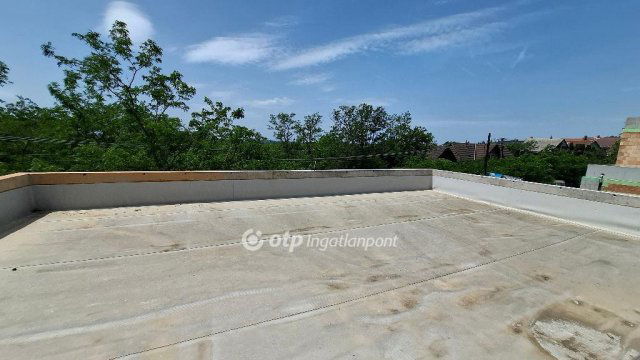 Eladó téglalakás, Fonyódon 87.108 M Ft, 3 szobás