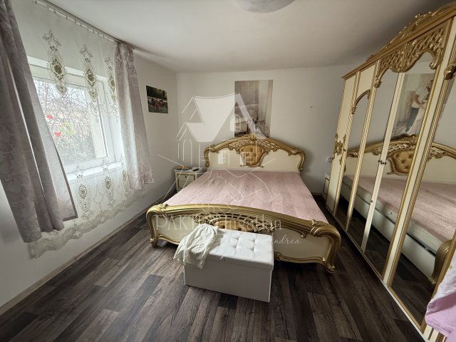 Eladó családi ház, Tiszaföldváron 17.5 M Ft, 2 szobás