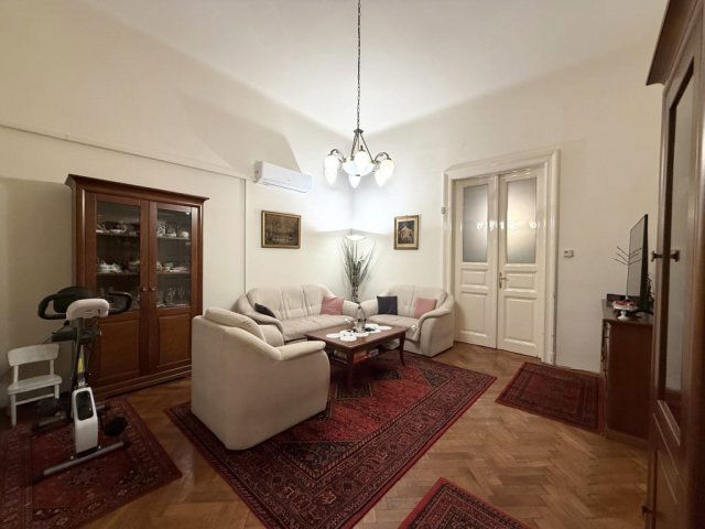 Eladó téglalakás, Budapesten, VI. kerületben, Szófia utcában