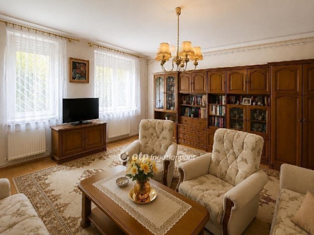 Eladó téglalakás, Budapesten, X. kerületben 52 M Ft, 1 szobás