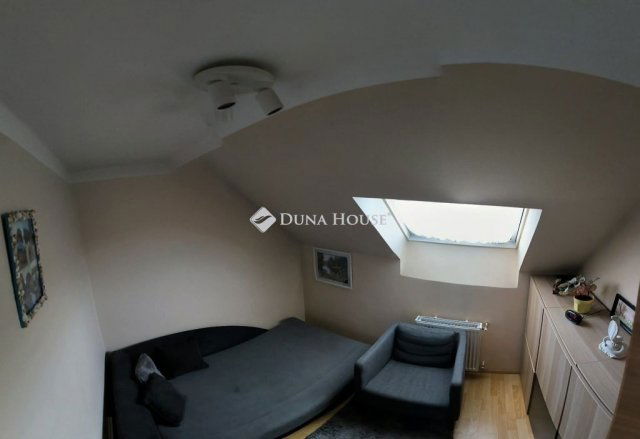 Eladó téglalakás, Budapesten, XVI. kerületben 85 M Ft, 3 szobás