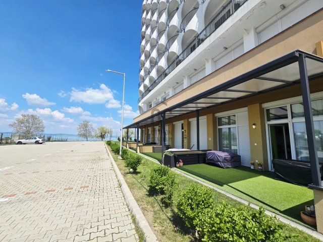 Eladó téglalakás, Siófokon 89 M Ft, 2 szobás