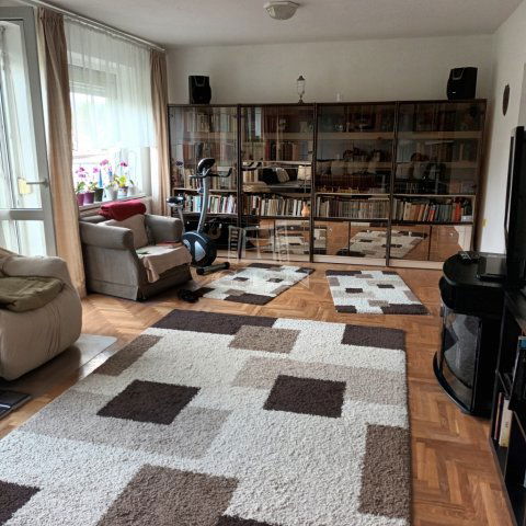 Eladó téglalakás, Gödön 65 M Ft, 1+3 szobás