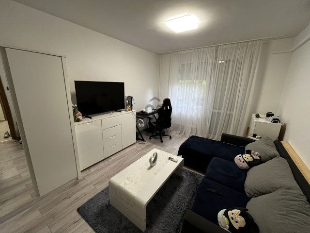 Kiadó panellakás, albérlet, Debrecenben 220 E Ft / hó, 2 szobás
