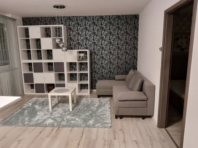 Kiadó téglalakás, albérlet, Balatonalmádiban, Kisberényi úton