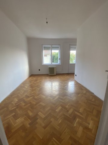 Eladó téglalakás, Miskolcon 25 M Ft, 3 szobás