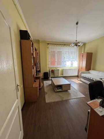 Eladó téglalakás, Budapesten, IX. kerületben, Soroksári úton