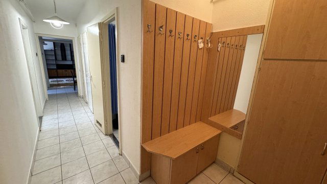 Eladó téglalakás, Nyíregyházán 39.99 M Ft, 2 szobás