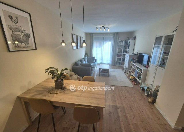 Eladó téglalakás, Budapesten, X. kerületben 99.49 M Ft, 3 szobás