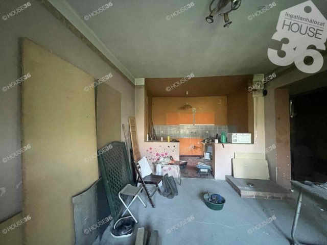 Eladó családi ház, Szabadszálláson 21.99 M Ft, 5 szobás