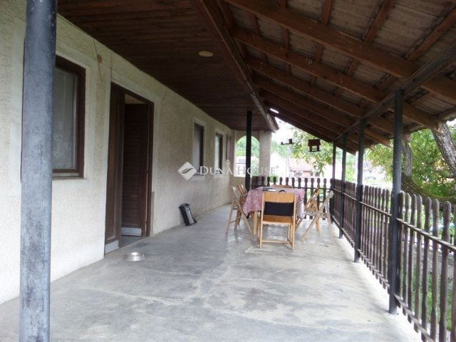 Eladó családi ház, Mánfán 30 M Ft, 3 szobás