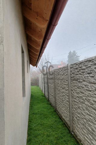 Eladó családi ház, Siófokon 32 M Ft, 3 szobás