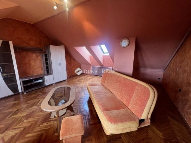 Eladó téglalakás, Hódmezővásárhelyen 45 M Ft, 2+1 szobás