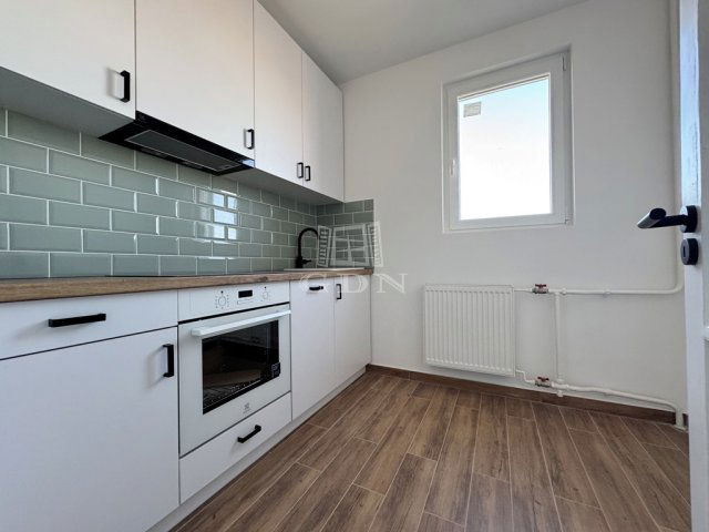 Kiadó panellakás, albérlet, Budapesten, XXI. kerületben