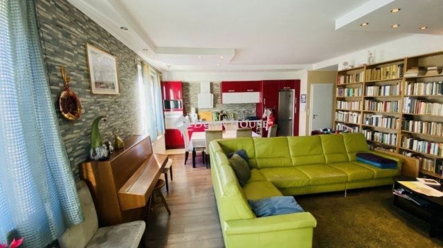 Eladó téglalakás, Budapesten, XIV. kerületben 180 M Ft, 4 szobás