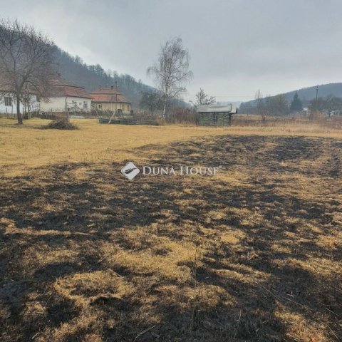 Eladó telek, Szécsényen, Orgona úton 7 M Ft