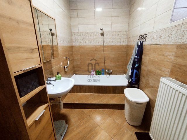 Eladó családi ház, Nagykőrösön 33.5 M Ft, 3 szobás