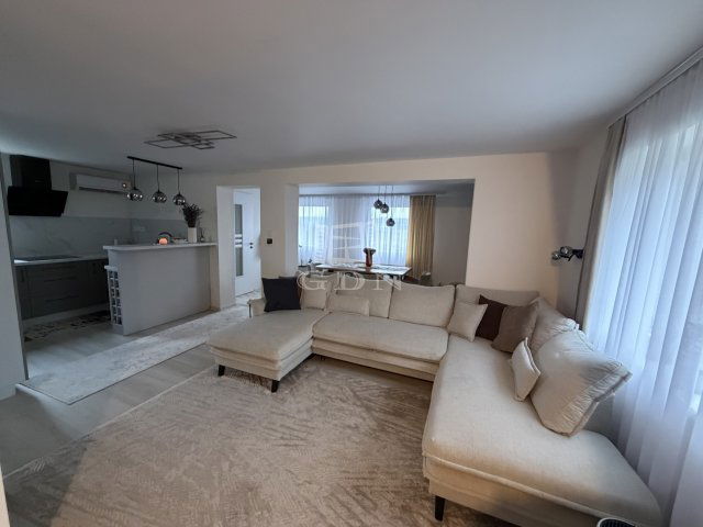 Eladó családi ház, Mogyoródon 66.9 M Ft, 3 szobás