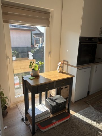 Eladó családi ház, Komáromban 42.5 M Ft, 1 szobás