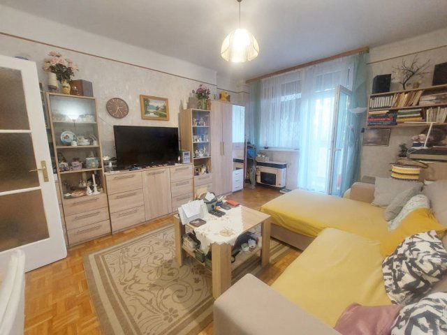 Eladó téglalakás, Budapesten, X. kerületben, Dér utcában