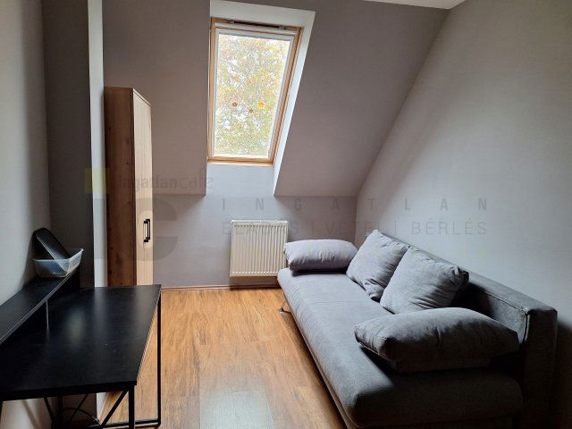 Eladó téglalakás, Szegeden, József Attila sugárúton 69.9 M Ft