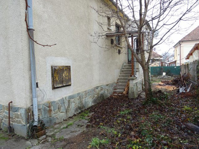 Eladó családi ház, Szombathelyen 55.9 M Ft, 6 szobás