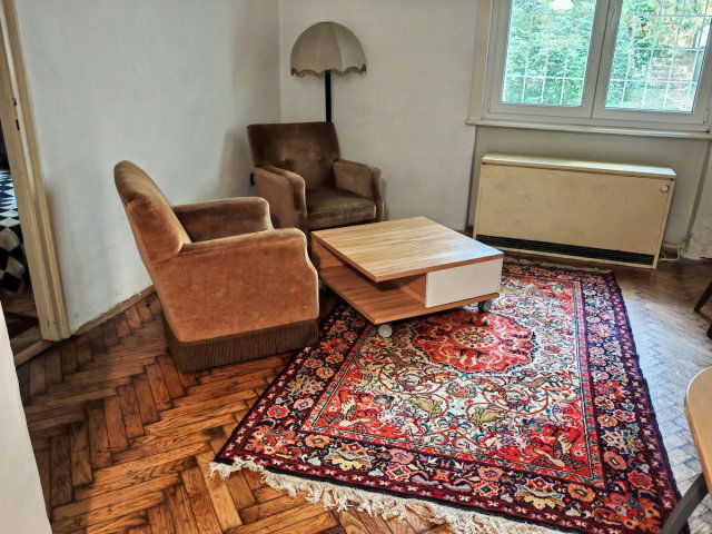 Kiadó téglalakás, albérlet, Pécsett 120 E Ft / hó, 2 szobás