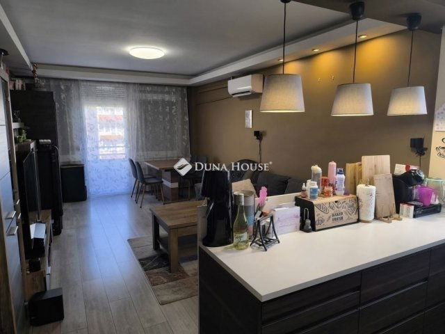Eladó téglalakás, Budapesten, XX. kerületben 84.9 M Ft, 3 szobás