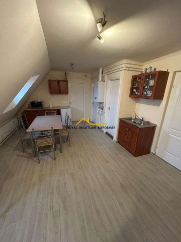 Eladó téglalakás, Balatonlelleén 49.99 M Ft, 3 szobás