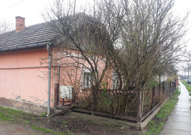 Eladó családi ház, Dévaványán, Hajnal utcában 1.8 M Ft