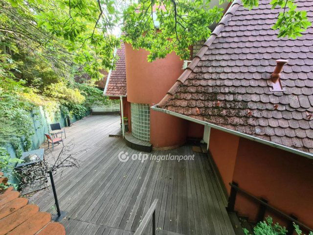 Eladó családi ház, Budapesten, XII. kerületben 549.9 M Ft