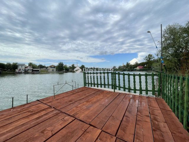 Eladó nyaraló, Szigetszentmiklóson 14.9 M Ft, 1 szobás