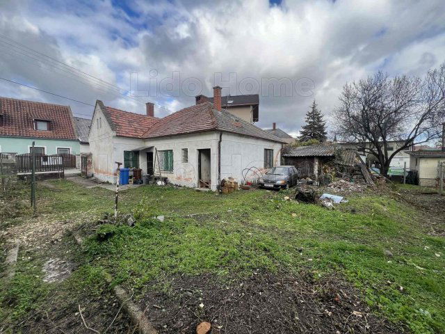 Eladó telek, Balatonfüreden 75 M Ft / költözzbe.hu