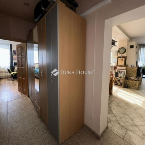 Eladó családi ház, Sárszentmihályon 155 M Ft, 6 szobás