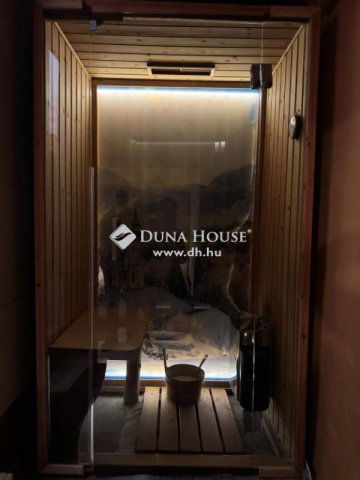 Eladó nyaraló, Szekszárdon 25.9 M Ft, 3 szobás