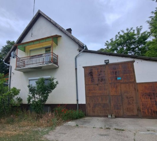 Eladó mezogazdasagi ingatlan, Cegléden 35.8 M Ft, 3 szobás