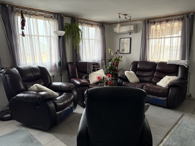 Eladó családi ház, Erdőkertesen 89.9 M Ft, 4 szobás