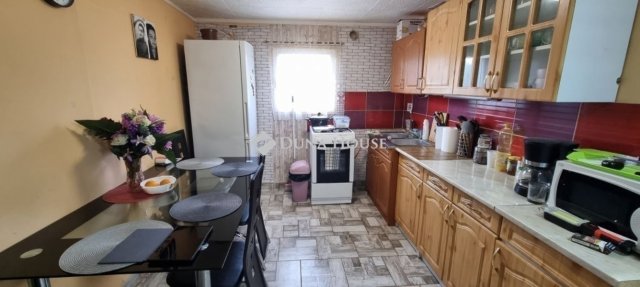 Eladó családi ház, Budapesten, XI. kerületben 33.9 M Ft