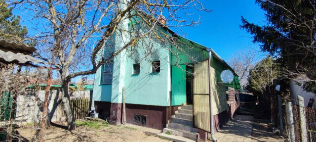 Eladó családi ház, Pilisen 18 M Ft, 1 szobás