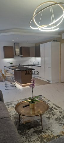 Kiadó téglalakás, albérlet, Budapesten, V. kerületben, 3 szobás