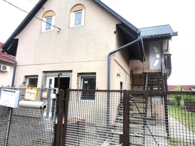 Eladó családi ház, Fóton 108 M Ft, 6 szobás