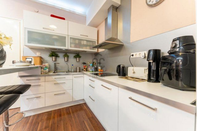 Eladó téglalakás, Budapesten, I. kerületben 185 M Ft, 3 szobás