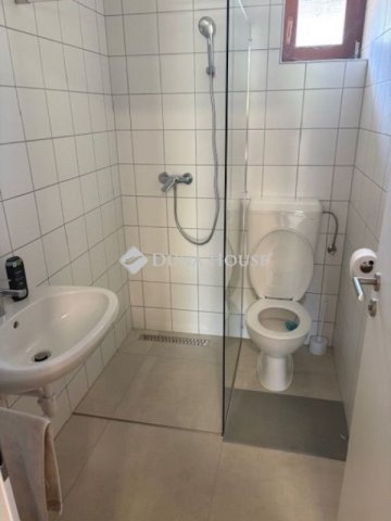 Eladó ipari ingatlan, Pécsváradon 120 M Ft / költözzbe.hu