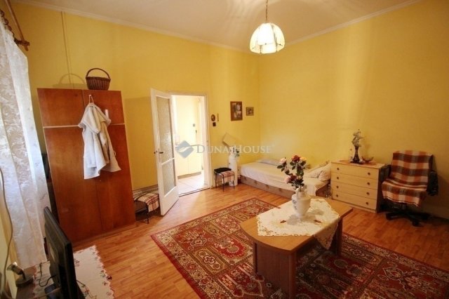 Eladó családi ház, Budapesten, XX. kerületben 96 M Ft, 4 szobás
