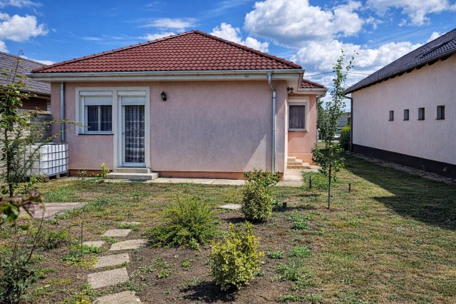 Kiadó családi ház, albérlet, Pilisvörösváron 400 E Ft / hó