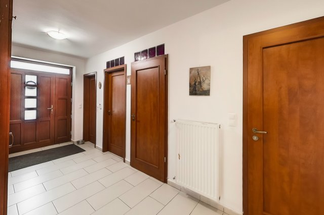 Eladó családi ház, Nagykovácsiban, Körte utcában 229.9 M Ft