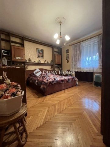 Eladó családi ház, Budapesten, XVIII. kerületben 120 M Ft