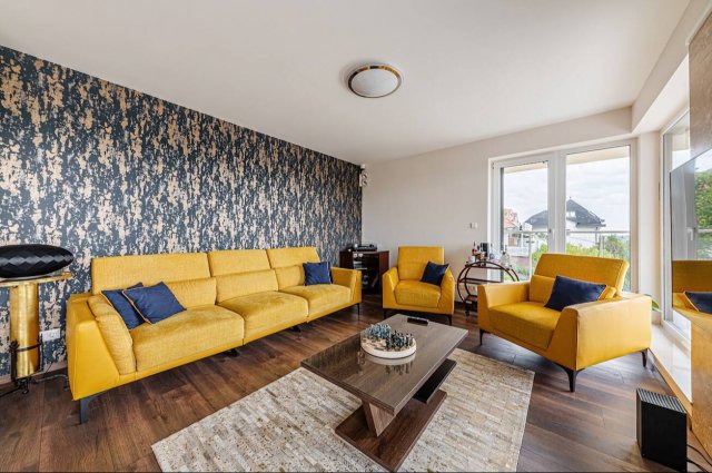 Eladó családi ház, Budapesten, XI. kerületben 250 M Ft, 3 szobás