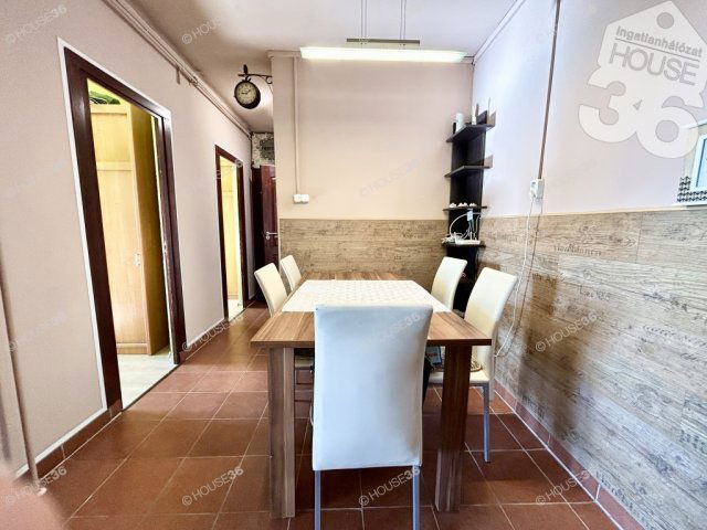 Eladó panellakás, Kecskeméten 50.9 M Ft, 3 szobás